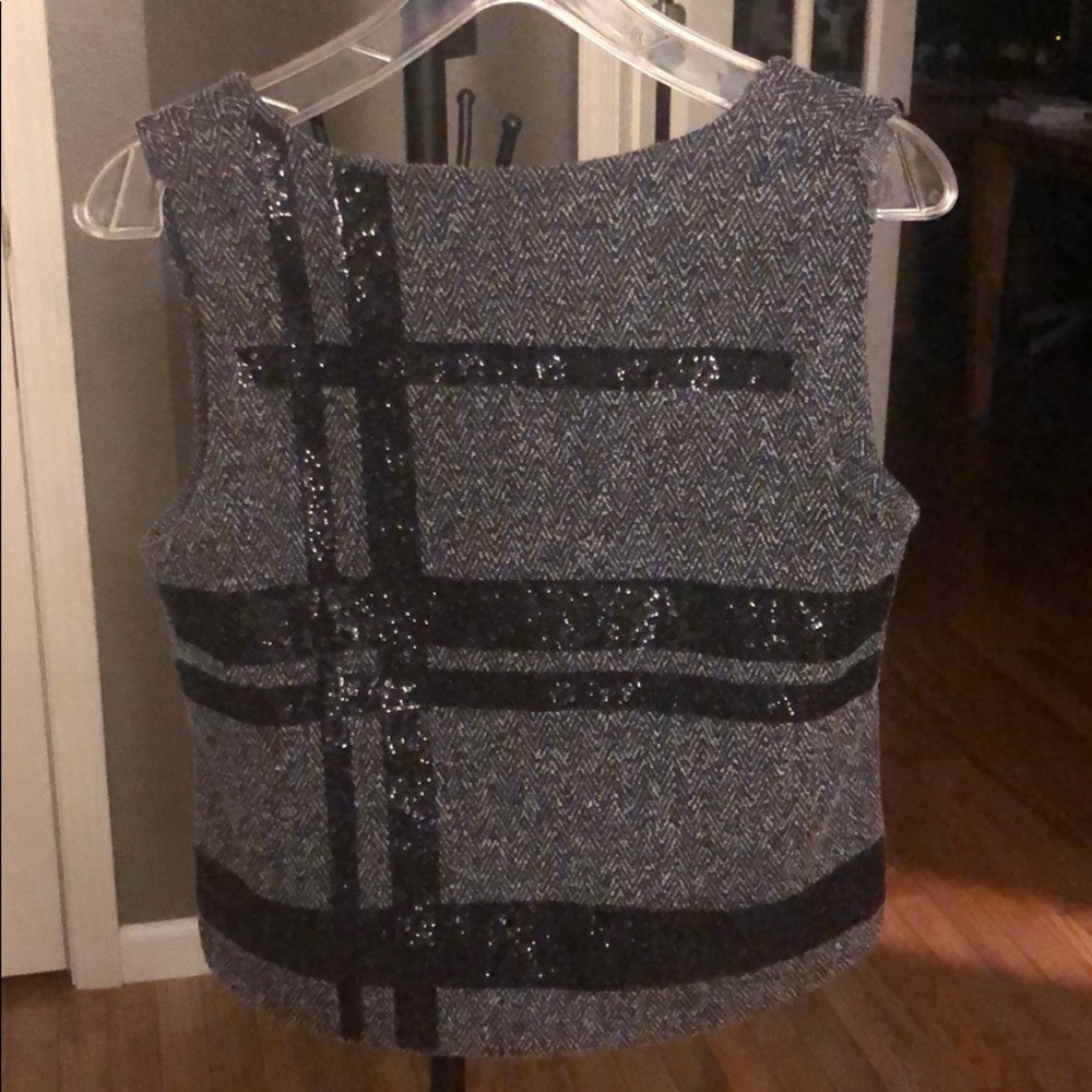 Sleeveless Black and White Sparkle Shirt